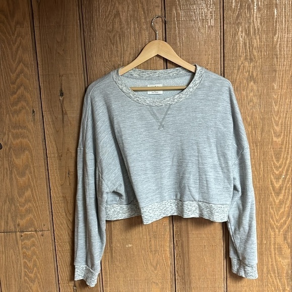 Gilly Hicks by Hollister super soft cropped sweatshirt athletic layering size S - Picture 1 of 7